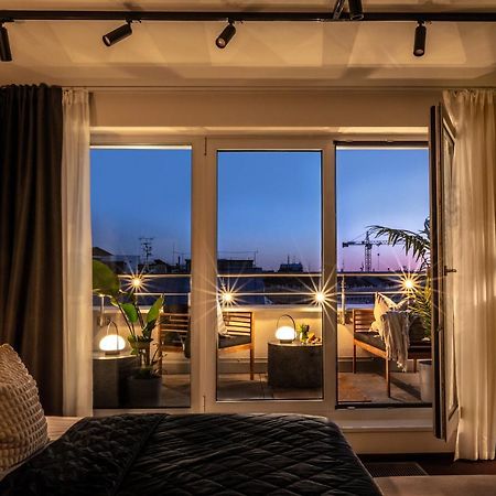 Turnkey I Central Apartment With Terrace Prag Dış mekan fotoğraf